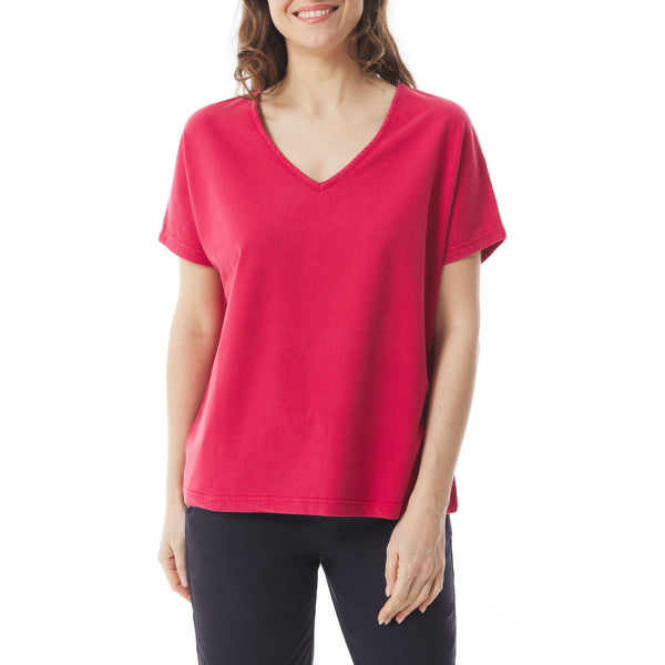MOUSQUETON Roscella V Neck T Shirt in Carmine Red