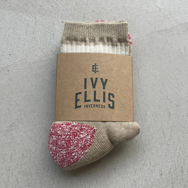 IVY ELLIS Mens Pantheon Socks in Sandberg