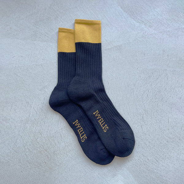 IVY ELLIS Mens Slavic Socks in Vronsky