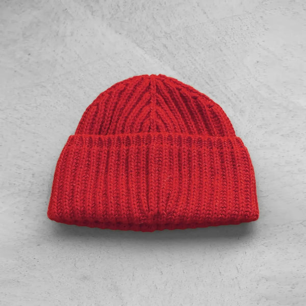 IVY ELLIS Cousteau Beanie in Red