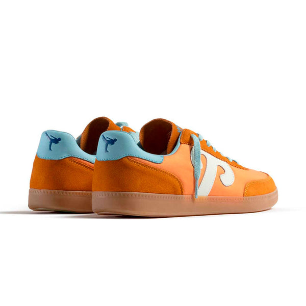 WUSHU Gong Sneakers in Orange/Blue