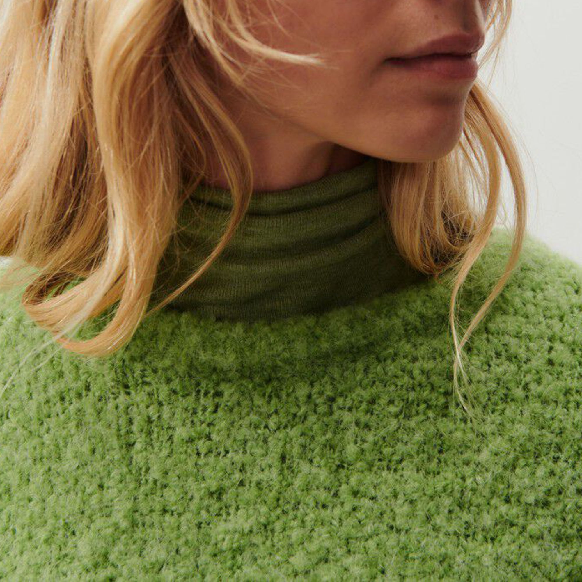 Spring top green sweater