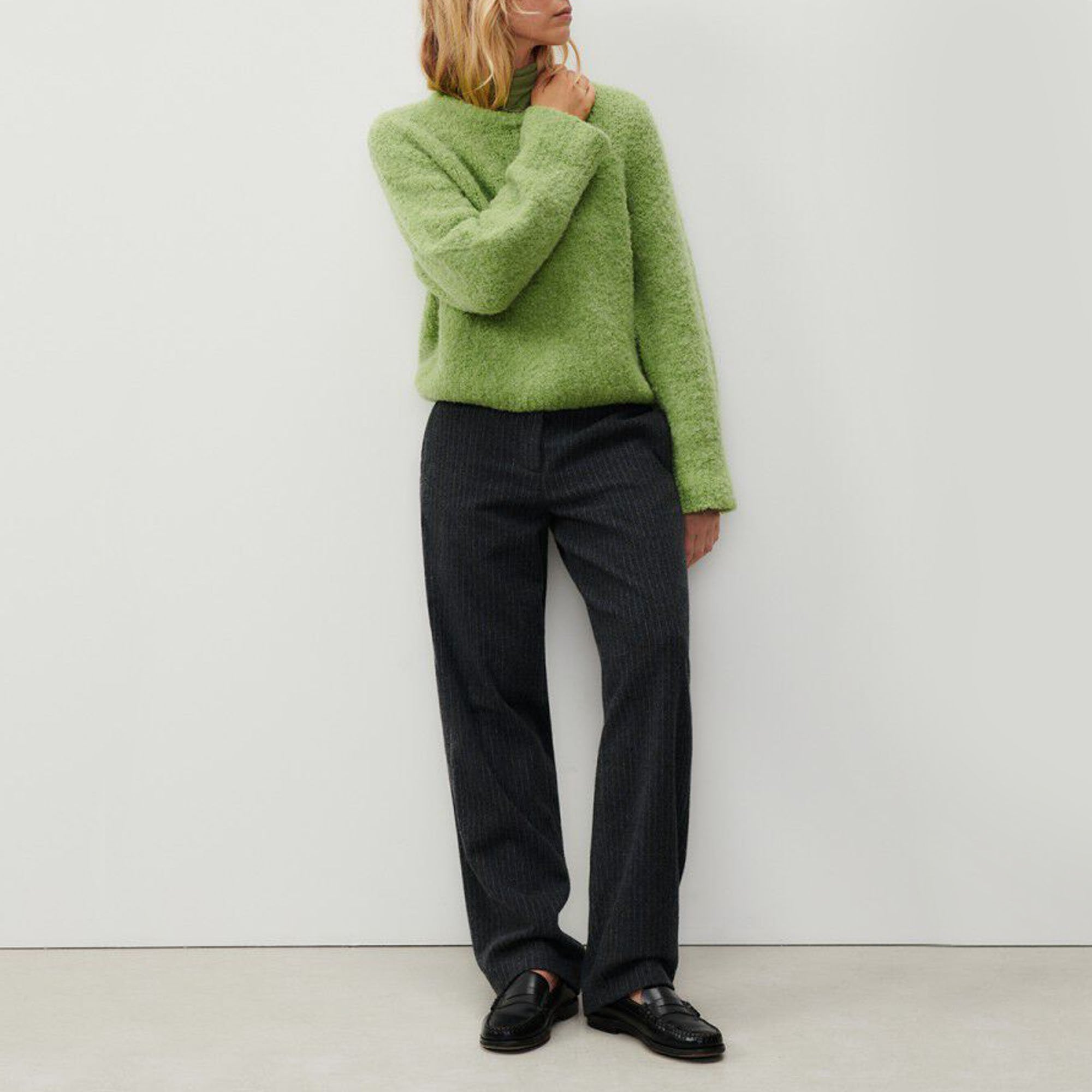 Spring hot sale green sweater