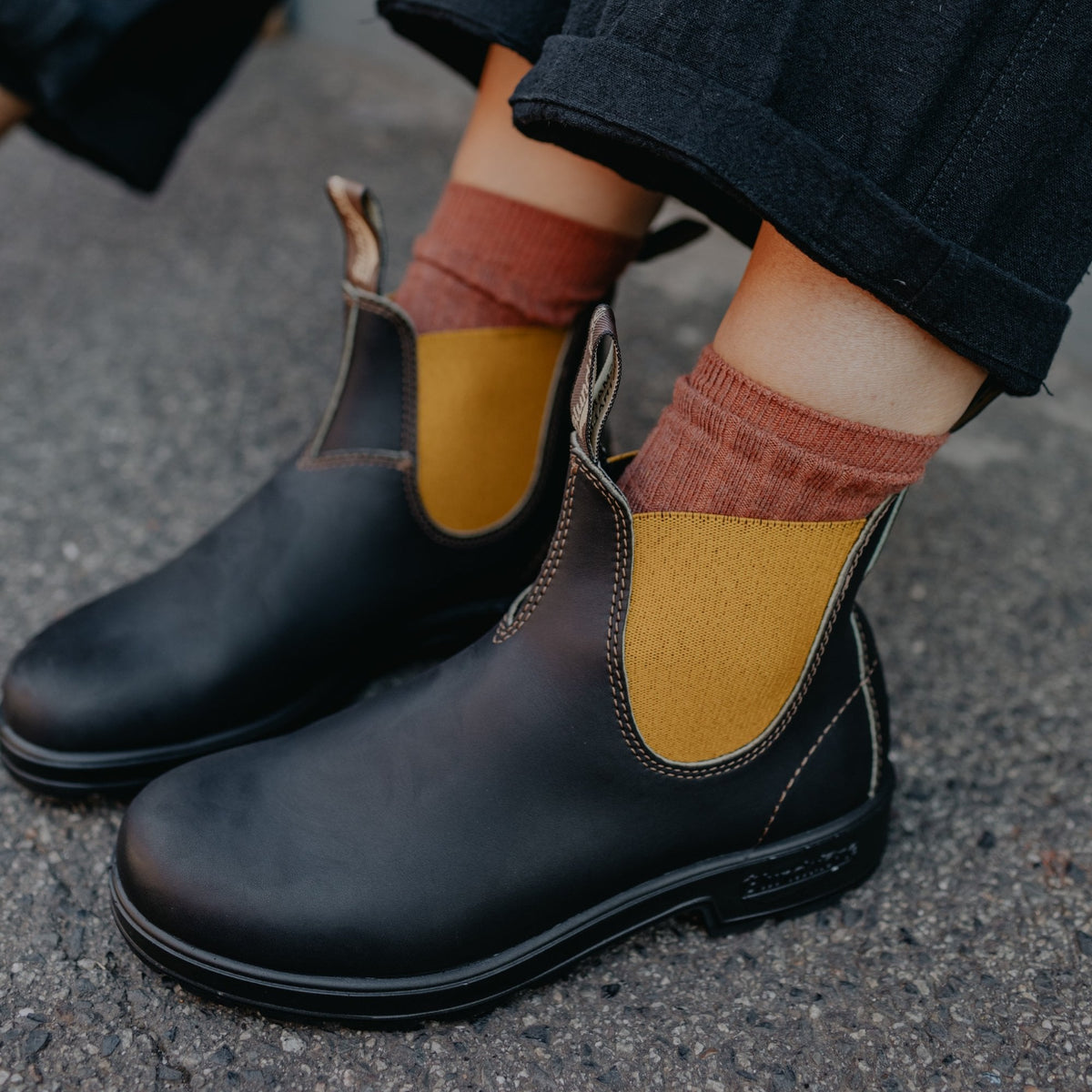 BLUNDSTONE 1919 Leather Boots in Brown/Mustard