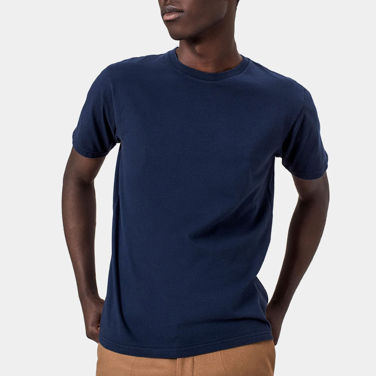 COLORFUL STANDARD Classic Organic T Shirt in Navy Blue