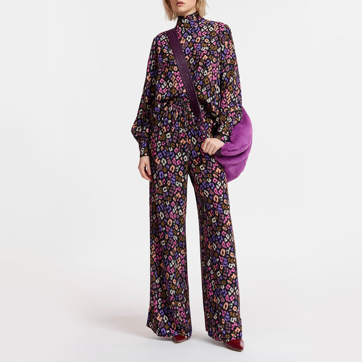 ESSENTIEL ANTWERP Ephraim Leopard Print Top in Black/Pink/Brown