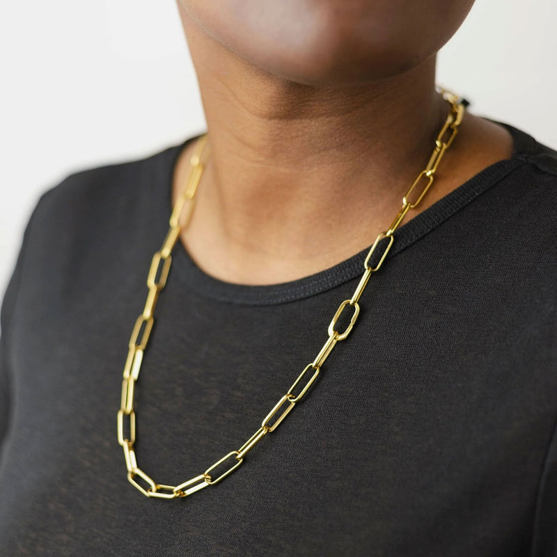 Ovale Necklace with Plain Connector in Gold