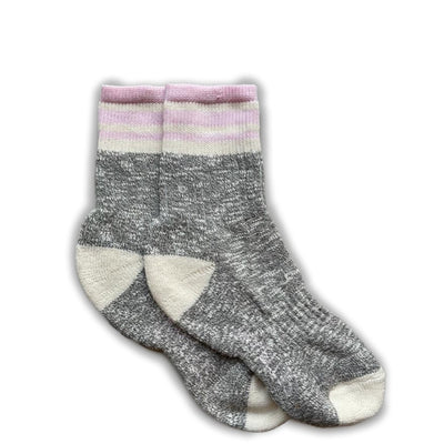 IVY ELLIS Ladies Rosemarkie 1/4 Slubbed Socks in Grey Marl/Baby Pink