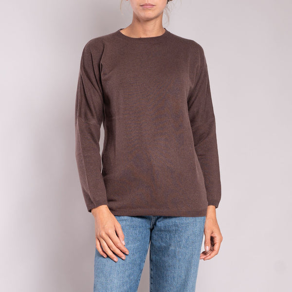 JEAN & TEMPLE Round Neck Jumper in Chocolate