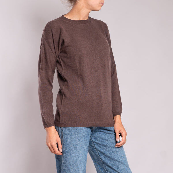 JEAN & TEMPLE Round Neck Jumper in Chocolate