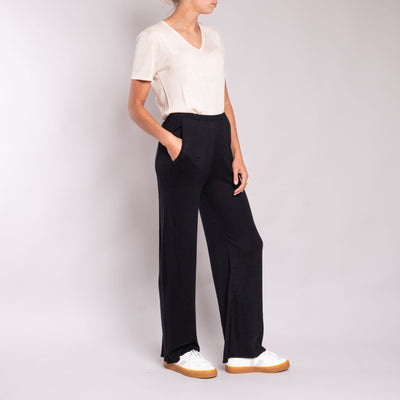 JEAN & TEMPLE Silk & Cashmere Trousers in Black
