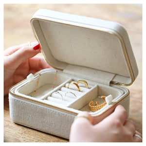 Jewellery Case in Natural Linen