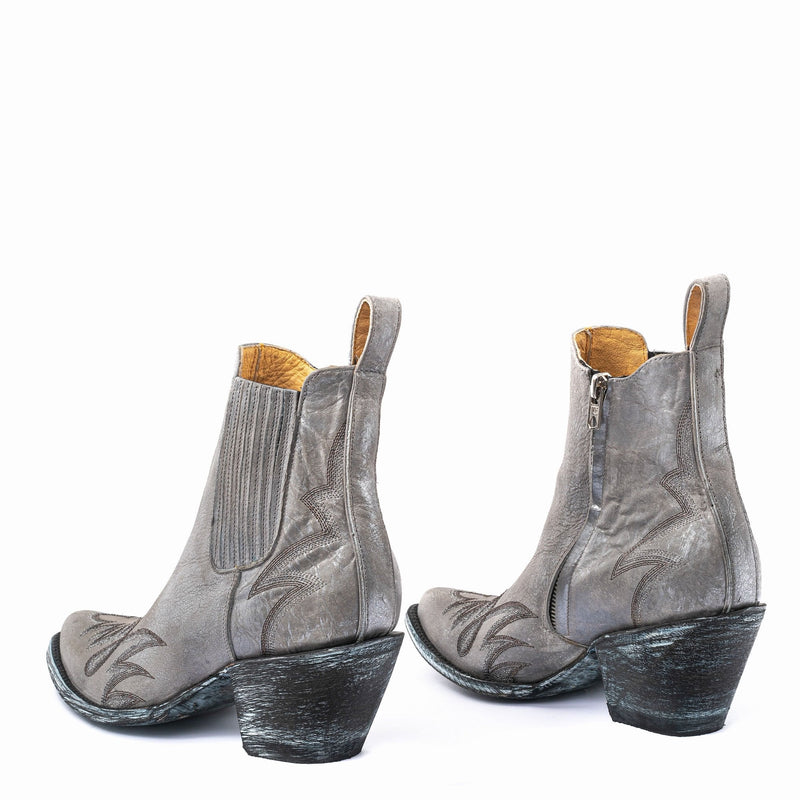 Fury Cowboy Boots - Silver