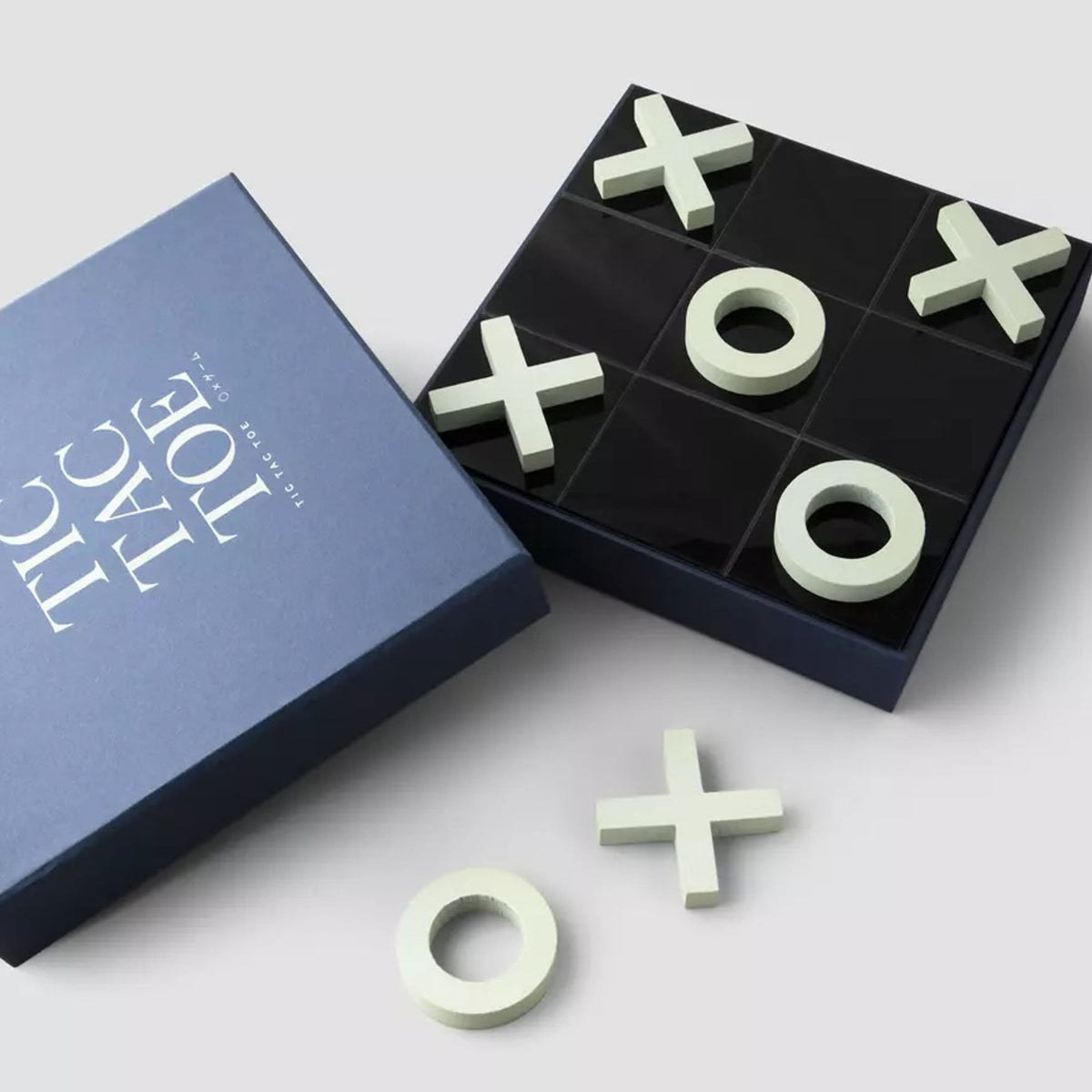 PRINTWORKS Classic Tic Tac Toe