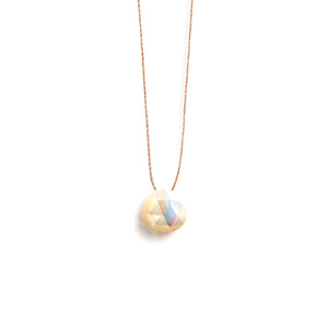 Fine Cord Necklace - Mother of pearl